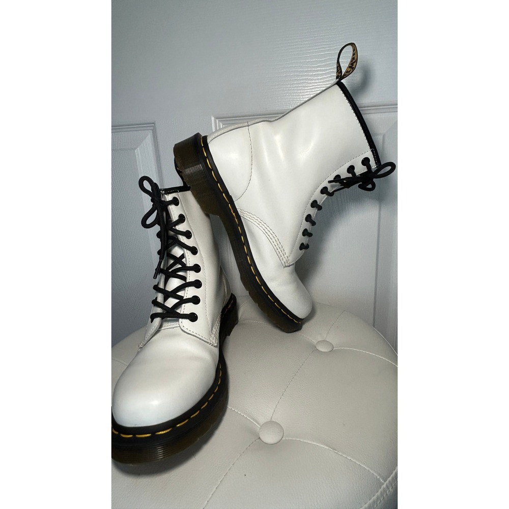 Dr. Martens 1460 Combat Boot 8 White Smooth Leather Lace Up Yellow Stitching